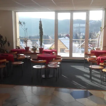 Almet, Apartmanove 205 Daire