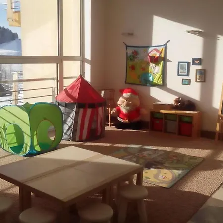 Almet, Apartmanove 205 * 多纳瓦利